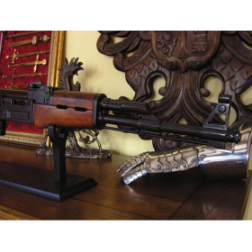 KALASHNIKOV AK-47, 1947 - 4