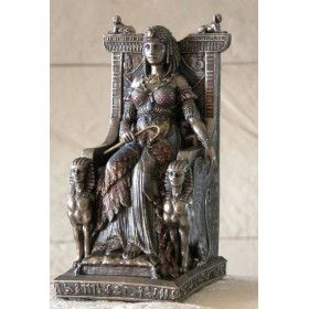 Reina egipcia en trono  - 1