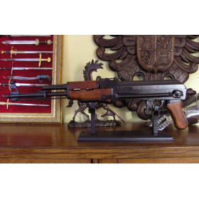 Kalashnikov AK-47 with folding butt - 4